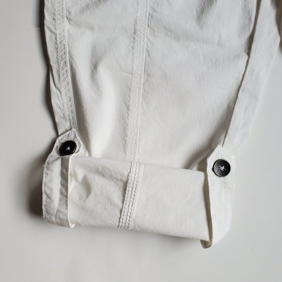 2/$30 Women's White Capri Shorts Belted Many Pockets Cotton Summer Beachy NWOT - Picture 8 of 8